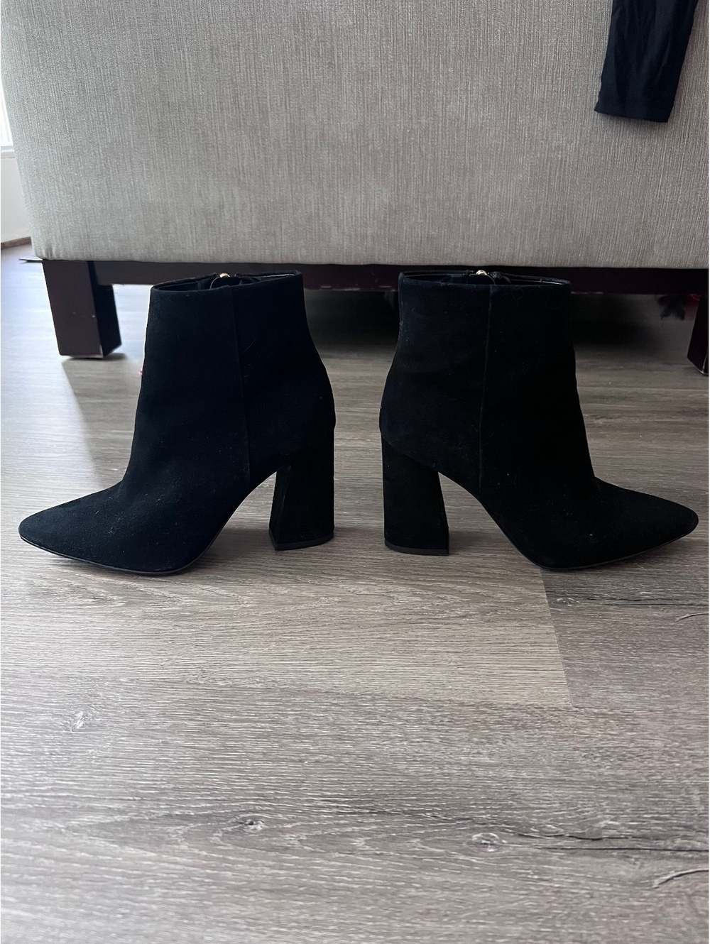Vince Camuto Black pointed toe ankle boots